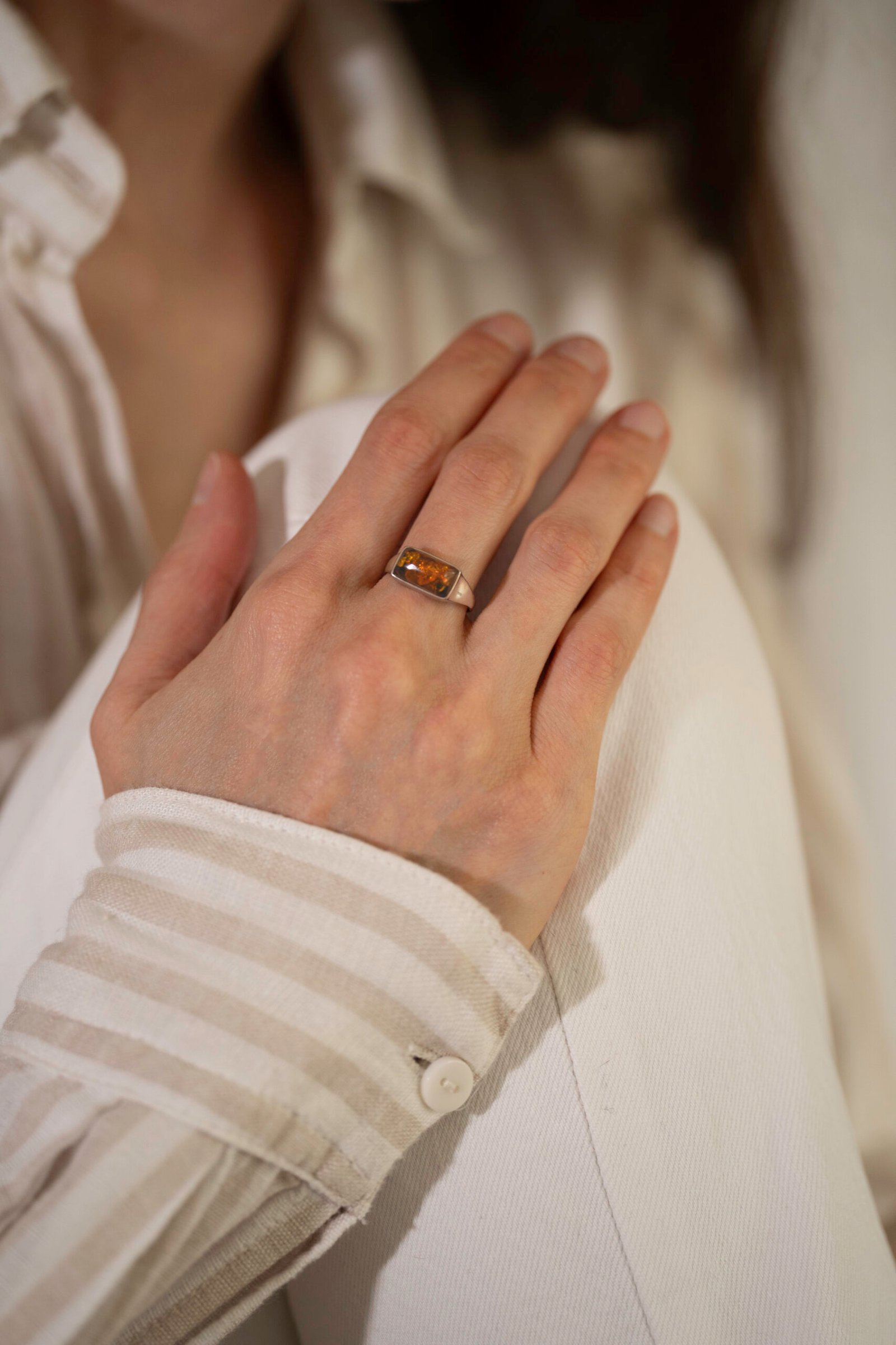 BAGUE AMBRE