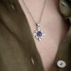 COLLIER AMELIA